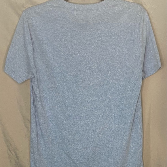 Old Navy V neck shirt - Picture 3 of 3
